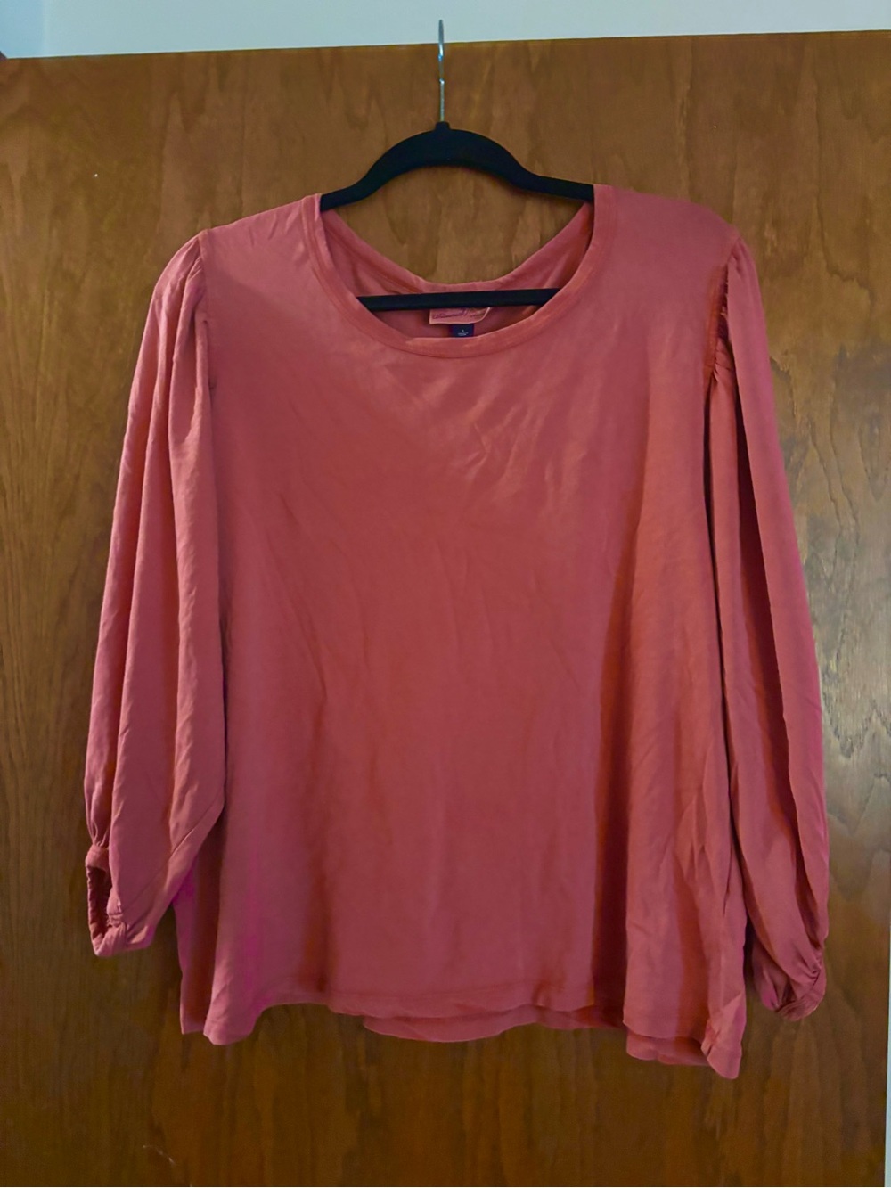 Universal Thread Long Sleeve Round Neck Top